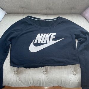 Nike cropped sweatshirt